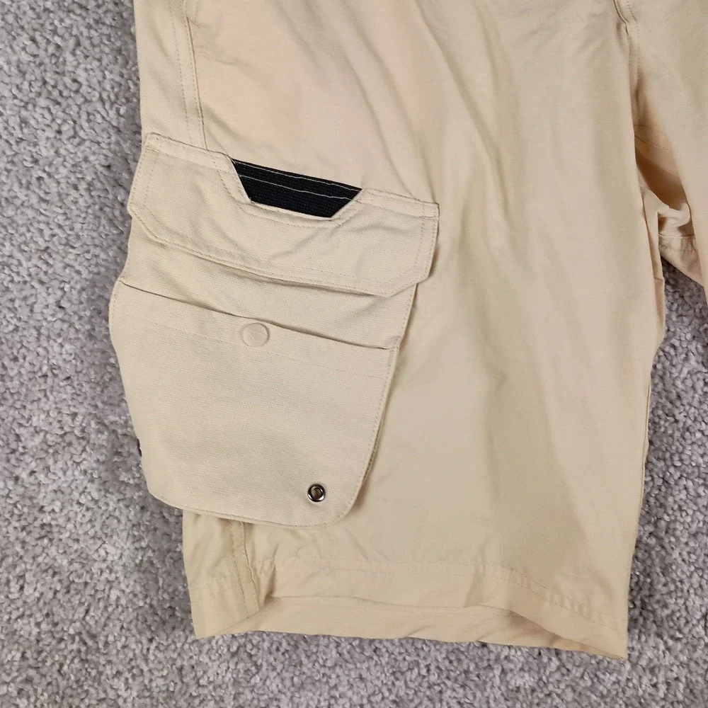 Grundéns Breakwater Fishing Shorts Mens Size 32 Sandstone Tan EUC